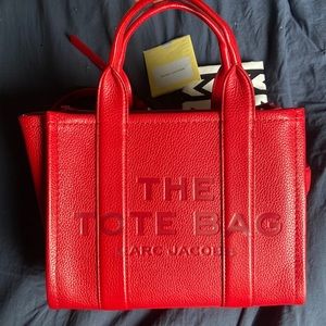 Marc Jacobs mini tote….FIRM ON PRICE!!!!!!